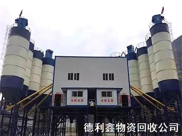 搅拌站回收那家专业，搅拌站设备回收再利用